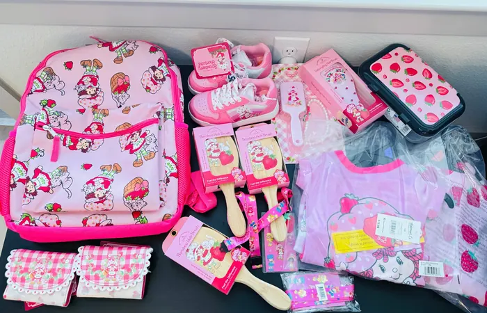 Artículos de Strawberry Shortcake comprados en tiendas de Estados Unidos